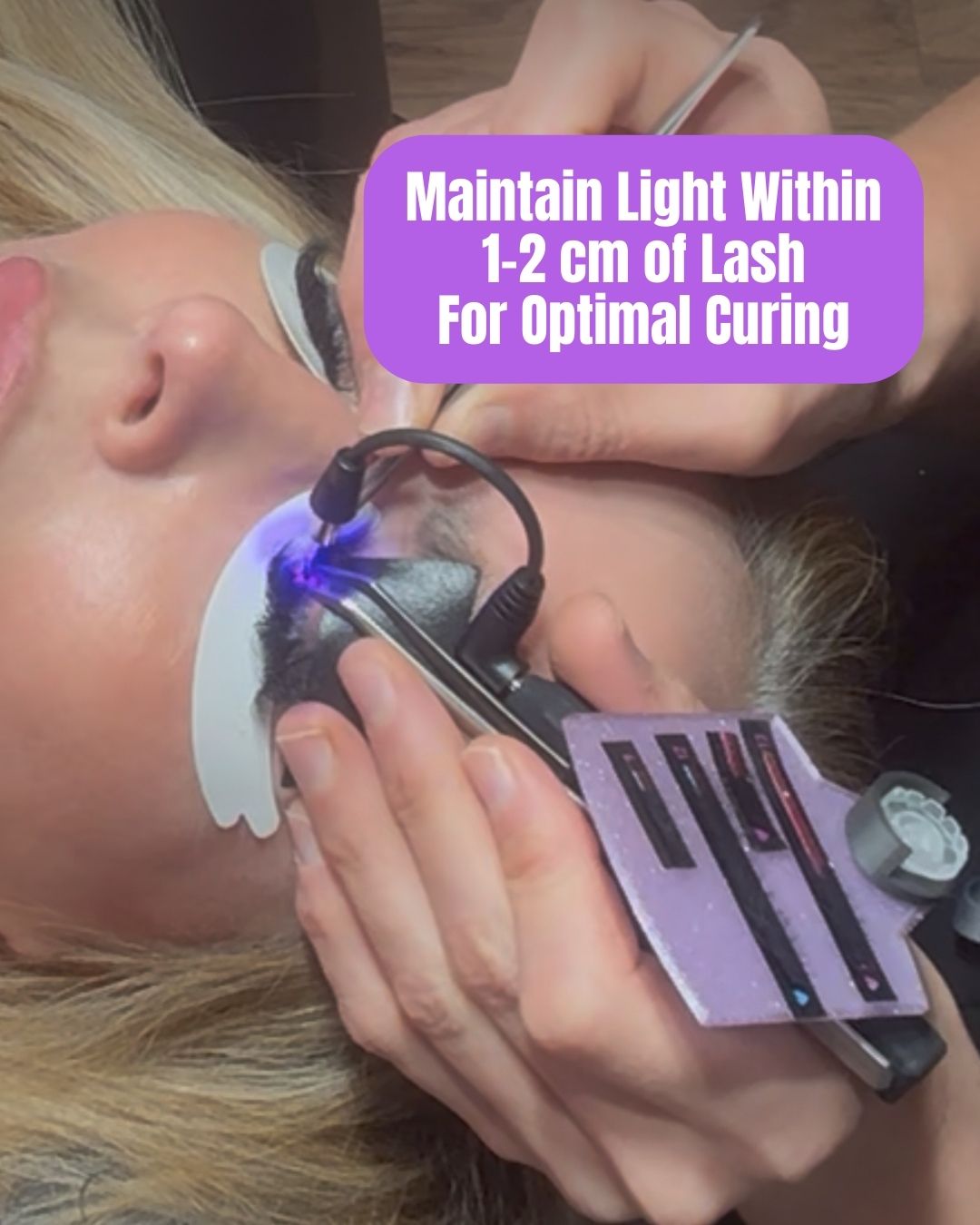 Professional UV Lash Extension Tweezer System with Wireless Foot Pedal – 2 Second Fast Curing LED Light, Flexible Gooseneck, Rechargeable UV Glue Curing Lamp for Eyelash Extensions (Pro Use Only)
